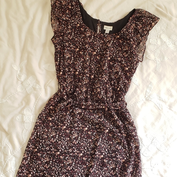 Knee length dress - Picture 2 of 3